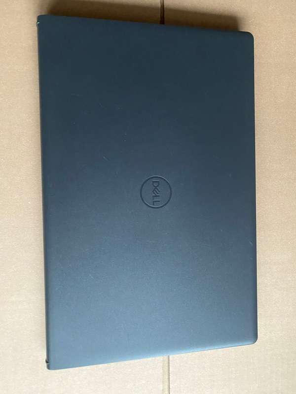 IRIS Xe(R) GRAPHICS* 11TH GEN DELL INSPIRON 15 3511*15.6`*CORE i7-1165G7*2.80GHZ*8 GB RAM*512 GB SSD